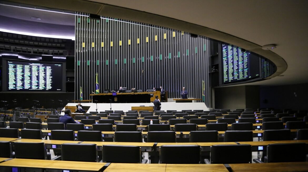 concurso-da-camara-dos-deputados:-inscricoes-sao-abertas-nesta-quinta-|-g1
