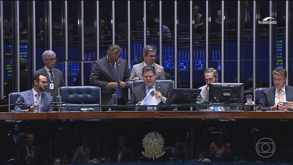 a-pec-da-seguranca-publica-e-o-debate-sobre-a-maioridade-penal-–-o-assunto-#1827