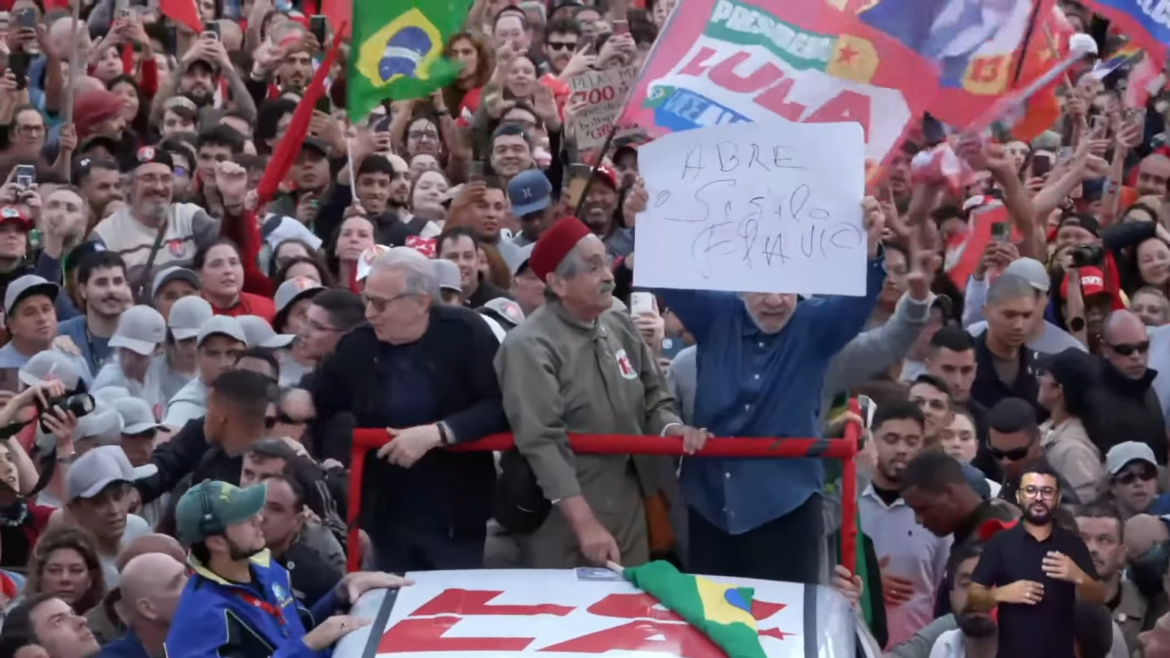 lula-diz-que-vai-entregar-ao-tse-autorizacao-para-quebra-de-sigilo-bancario-e-telefonico-dele-e-da-familia