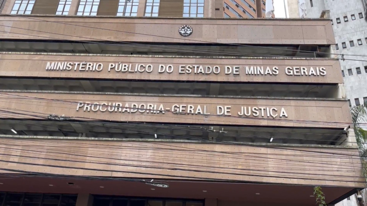 homem-e-condenado-a-mais-de-64-anos-de-prisao-por-estuprar-tres-criancas-da-propria-familia:-‘utilizava-presentes,-promessas-e-ameacas-para-manter-vitimas-em-silencio’,-diz-mpmg