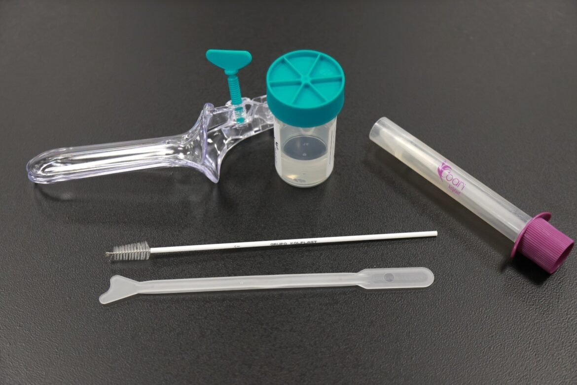 sus-detecta-hpv-de-alto-risco-em-9,9-mil-amostras-e-amplia-teste-que-identifica-o-virus-antes-do-cancer