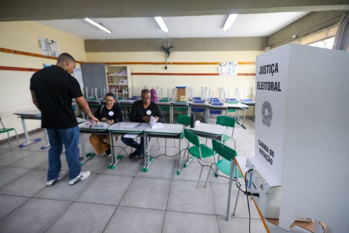 tse-alerta-para-erro-em-informacoes-sobre-o-que-fazer-caso-voce-‘descubra-que-outra-pessoa-votou-em-seu-lugar’