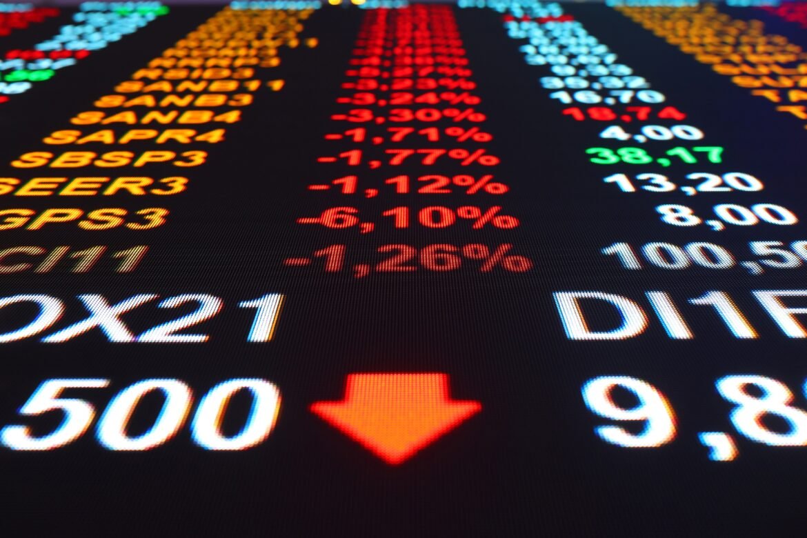 ibovespa-desaba-apos-reeleicao-de-lula-e-acoes-recuam-ate-58%;-veja-as-maiores-quedas-|-g1