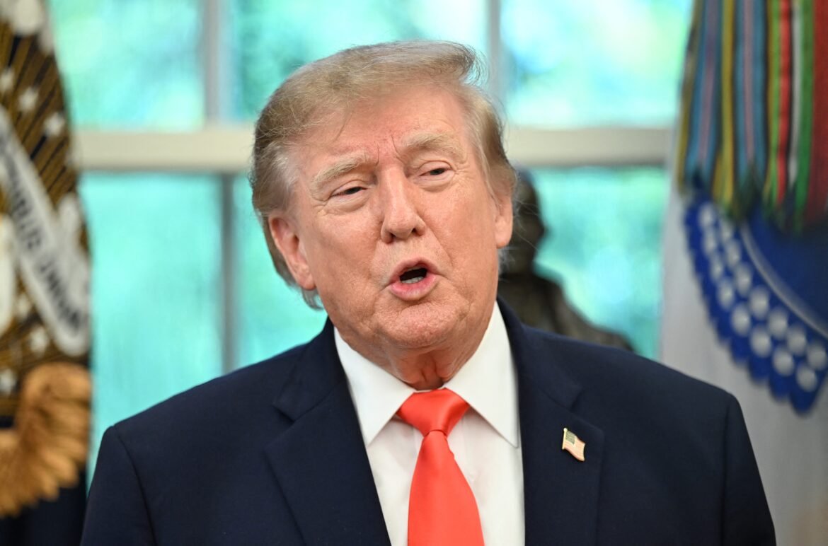 trump-diz-que-eua-investigam-se-ataque-contra-a-binance-foi-feito-por-hackers-da-coreia-do-norte-|-g1