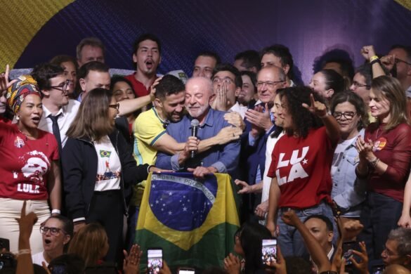 reconhecido-por-lula-apos-atuacao-na-campanha,-janones-se-reune-com-petista-para-tracar-futuro:-‘precisa-de-forca-no-congresso’