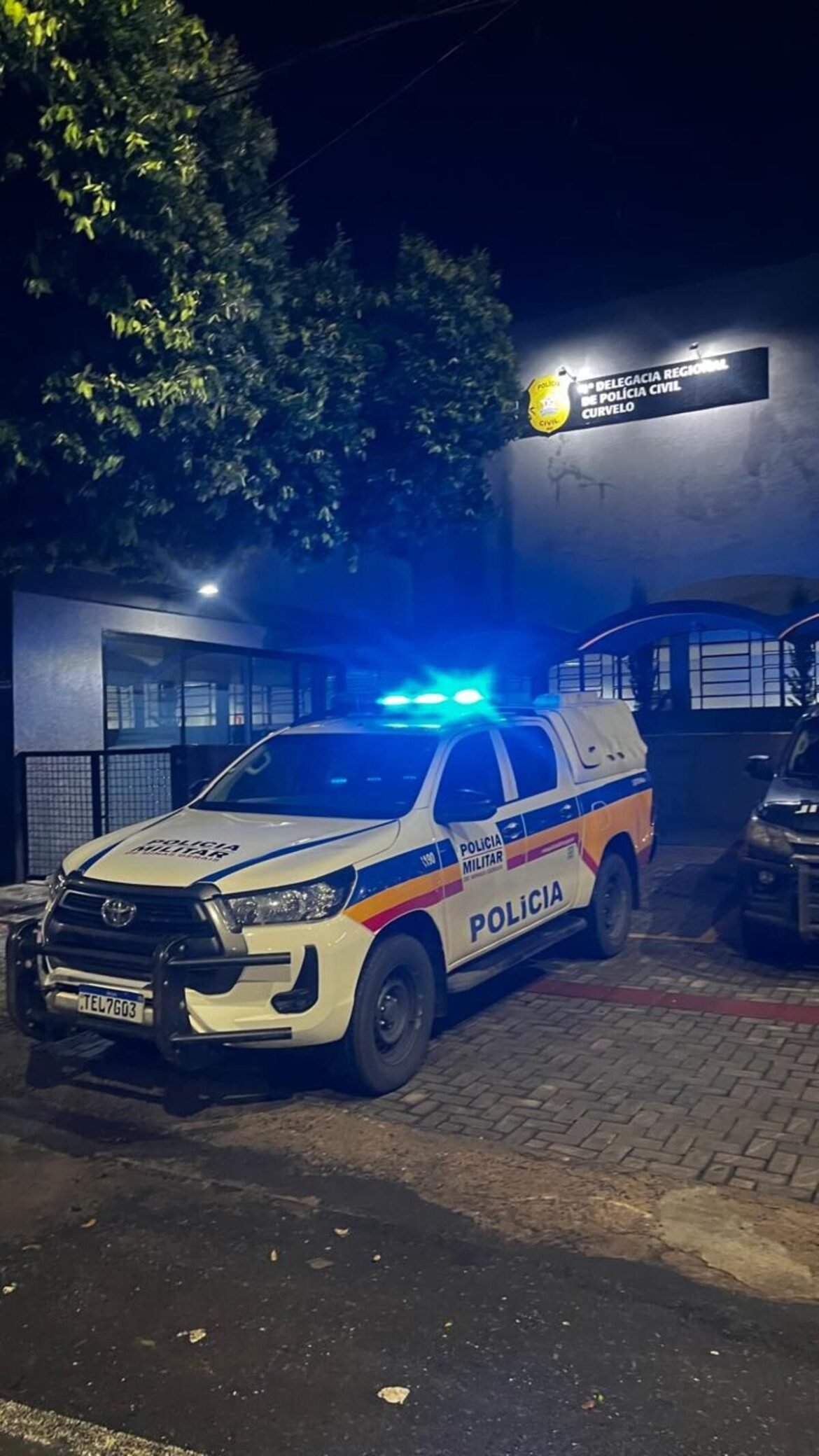 jovem-e-preso-suspeito-de-envolvimento-em-tentativa-de-homicidio-em-barbearia-de-curvelo